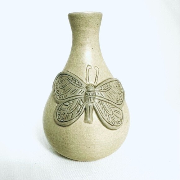 Pottery Vase Butterfly Bud Vase Design - Picture 2 of 10